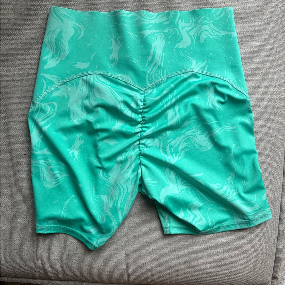 GS Power Shorts - Picture 2 of 6